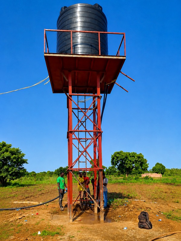 Wasserturm mit Wasserbehälter